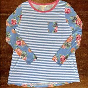 Size medium Matilda Jane ladies lounge floral and striped top